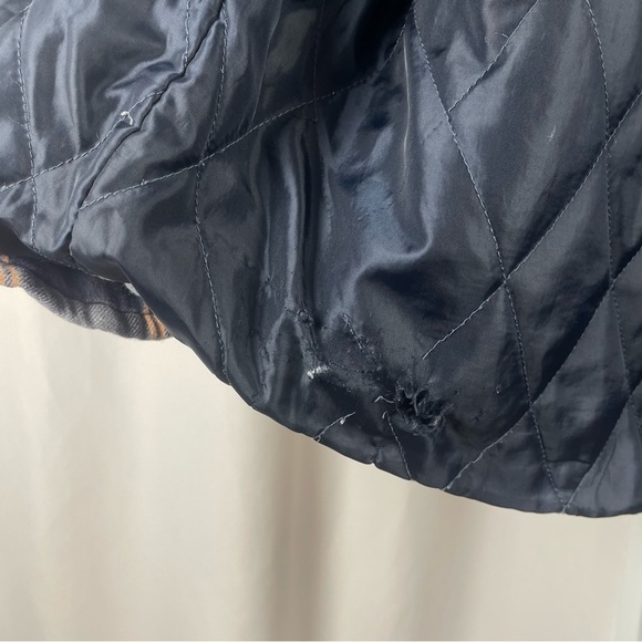 Legendary Whitetails XL Quilted Plaid Hooded Shacket Camp Outdoor Warm Casual - Picture 5 of 10